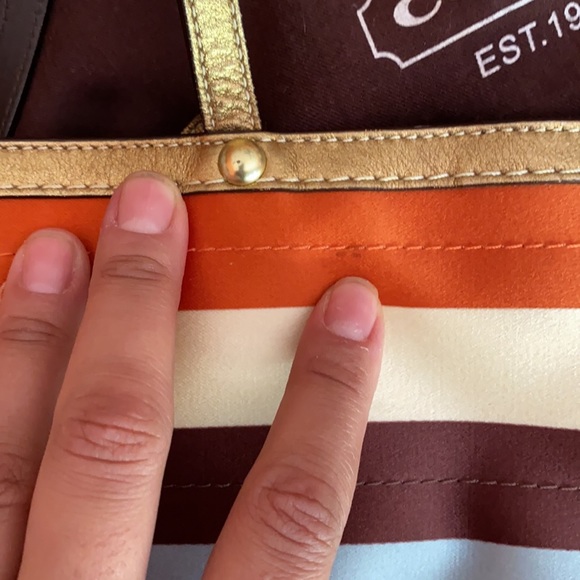 Small coach tote with dust bag - Picture 7 of 11